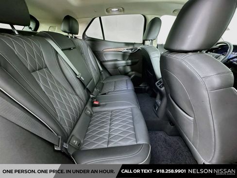 Used 2023 Buick Envision Avenir FWD image 29