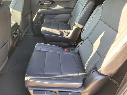 New 2026 Chevrolet Suburban Premier w/ Sun And Tow Package image 11