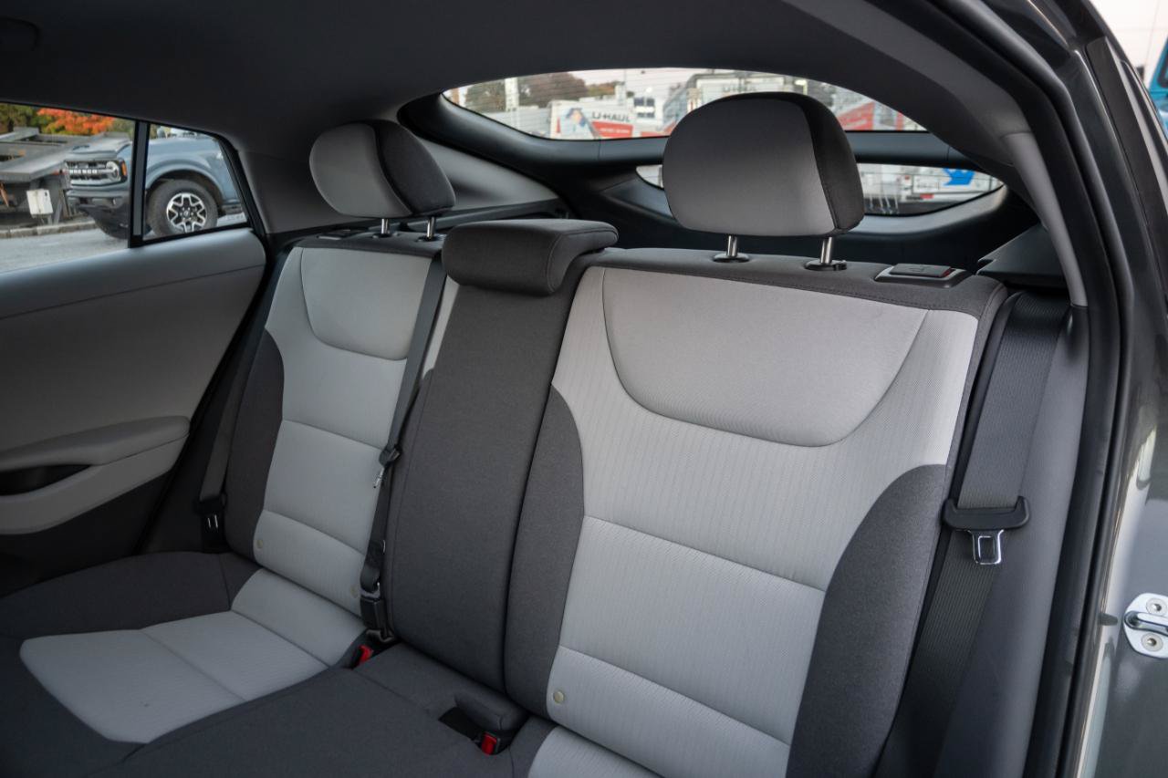Used 2020 Hyundai Ioniq Blue FWD image 18