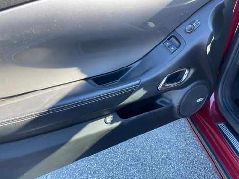 Used 2010 Chevrolet Camaro SS image 12