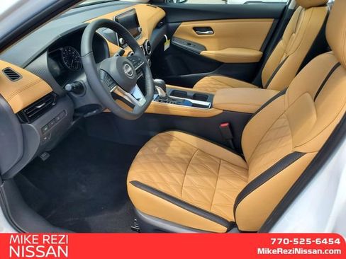 New 2025 Nissan Sentra SV w/ SV Premium Package image 10