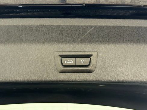 Used 2023 BMW X3 xDrive30i image 5