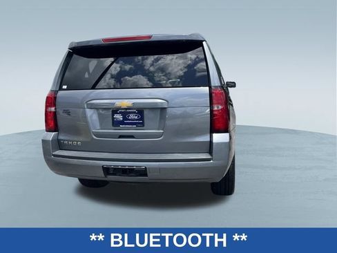 Used 2020 Chevrolet Tahoe LT w/ Luxury Package RWD image 4