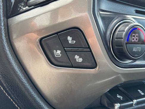 Used 2017 Chevrolet Silverado 1500 High Country AWD/4WD image 31