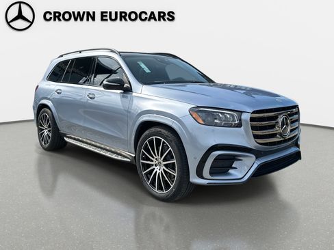 New 2026 Mercedes-Benz GLS 580 580 4MATIC SUV image 2
