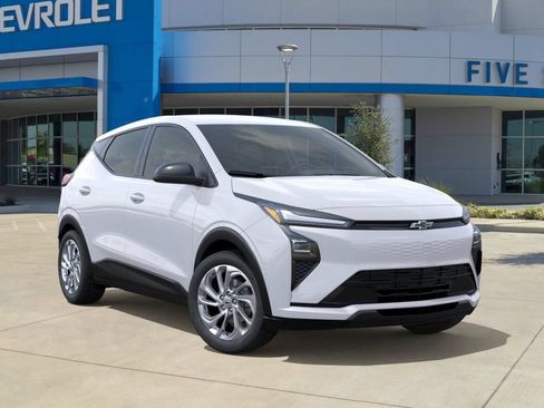 New 2027 Chevrolet Bolt LT w/ Comfort Package FWD image 7