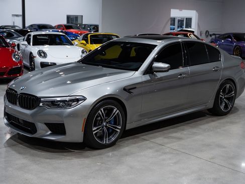 Used 2019 BMW M5 w/ Executive Package image 2