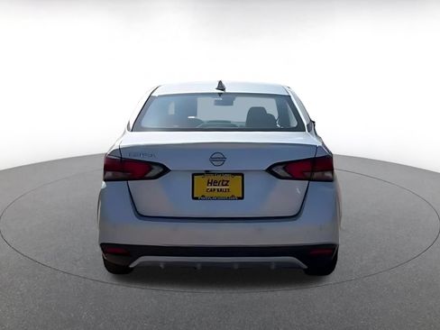 Used 2025 Nissan Versa SV FWD image 12