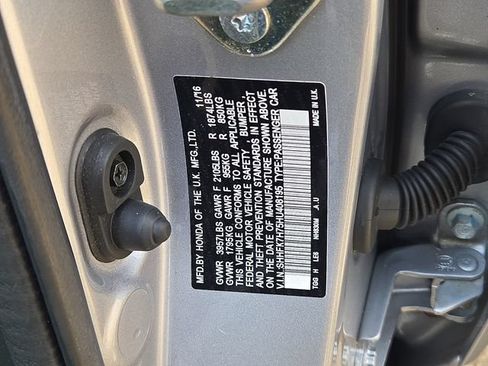 Used 2017 Honda Civic EX-L image 29