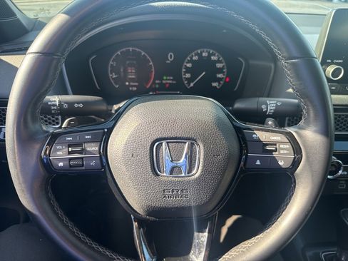 Used 2022 Honda Civic Sport image 17