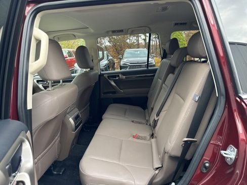 Used 2020 Lexus GX 460 Premium image 15