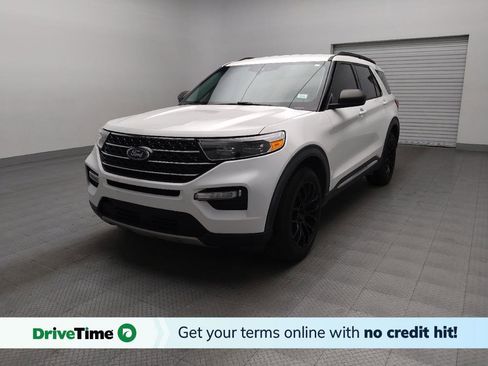 Used 2020 Ford Explorer XLT w/ Equipment Group 202A RWD image 1