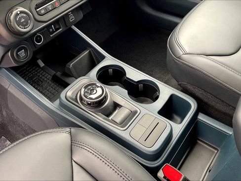 New 2025 Ford Maverick Lariat w/ Black Appearance Package image 7