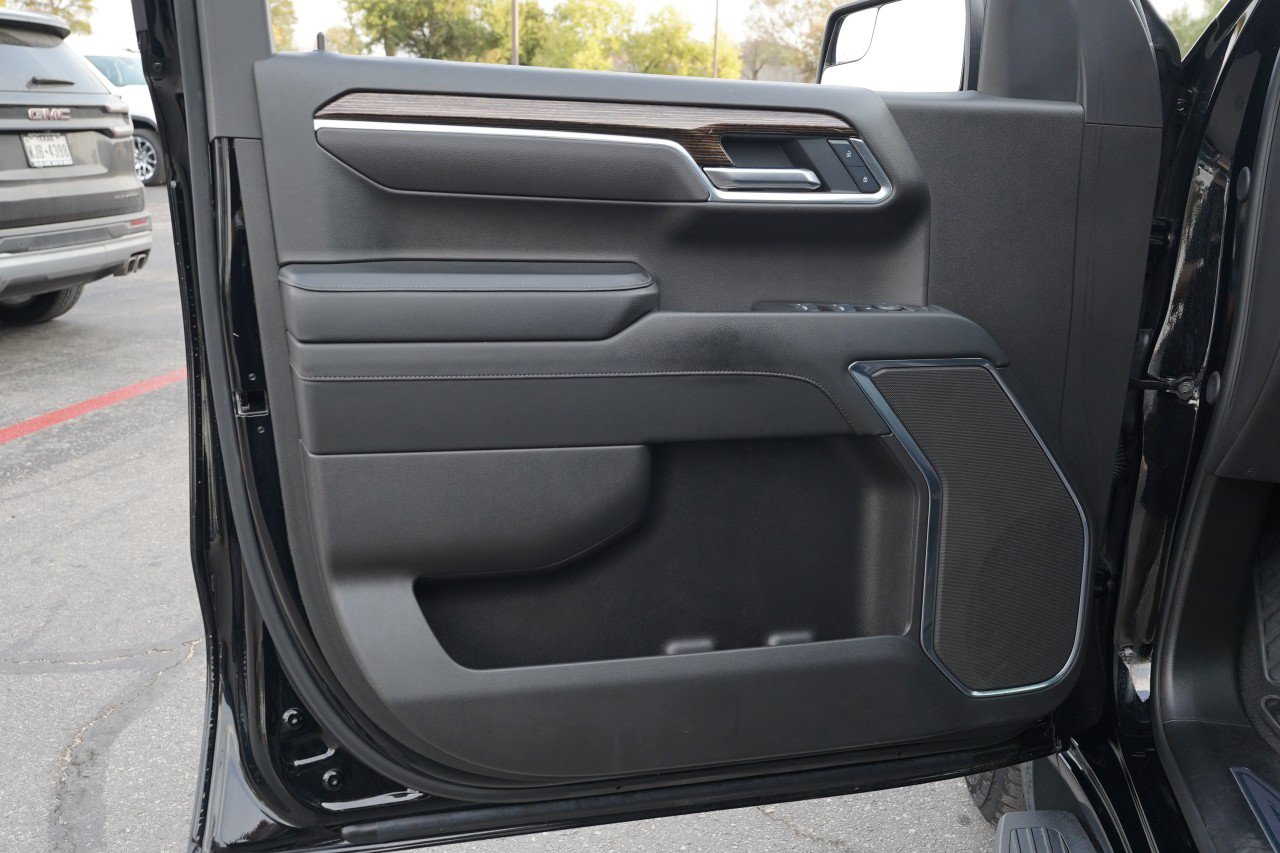Certified 2025 GMC Sierra 1500 Elevation AWD/4WD image 19