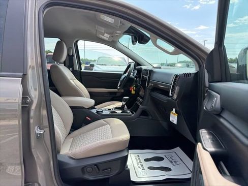 New 2026 Ford Ranger XLT w/ Equipment Group 301A High AWD/4WD image 17