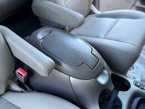 Used 2004 Toyota Sequoia Limited RWD image 69