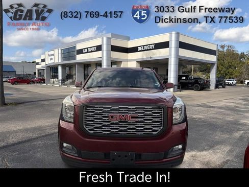 Used 2018 GMC Yukon Denali w/ Denali Ultimate Package image 2