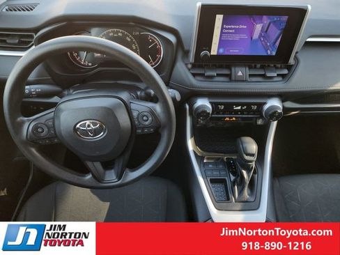 Used 2024 Toyota RAV4 XLE image 27