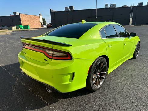 Used 2023 Dodge Charger R/T w/ Plus Group image 5