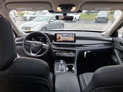 Certified 2026 INFINITI QX60 Luxe w/ Cargo Package AWD/4WD image 32