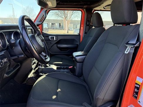 Used 2020 Jeep Wrangler Unlimited Sport image 24