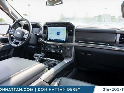 Used 2022 Ford F150 Lariat w/ Trailer Tow Package image 32