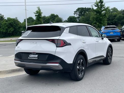 New 2026 Kia Sportage LX w/ LX Convenience Package FWD image 7