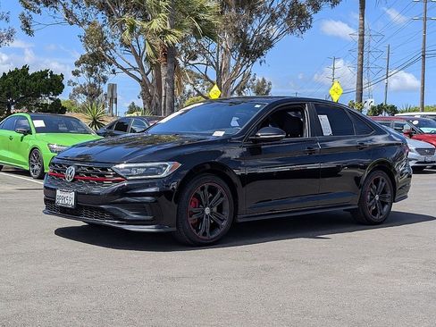 Used 2019 Volkswagen Jetta GLI FWD image 7