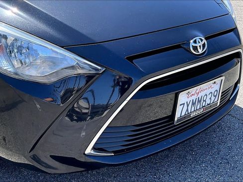 Used 2017 Toyota Yaris iA FWD image 28