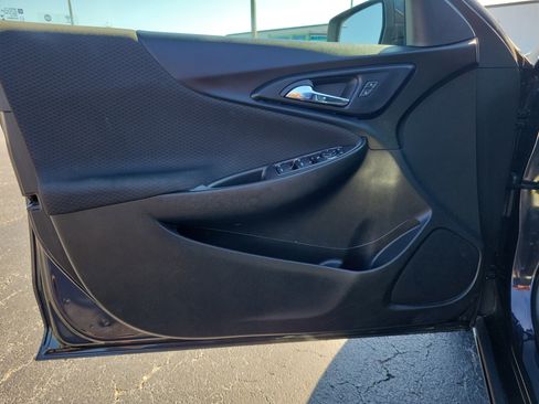 Used 2023 Chevrolet Malibu LT image 16