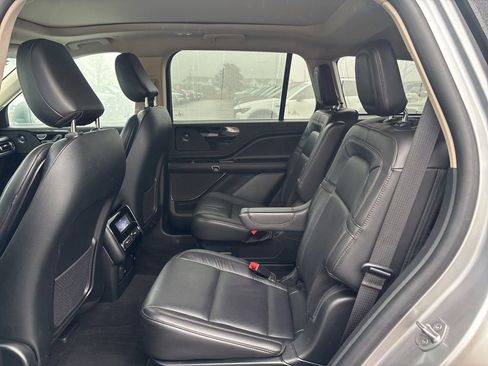 Used 2024 Lincoln Aviator Reserve image 34