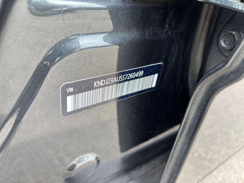 Used 2025 Kia Soul LX w/ LX Technology Package image 28