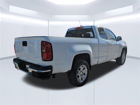 Used 2022 Chevrolet Colorado LT w/ Safety Package image 4