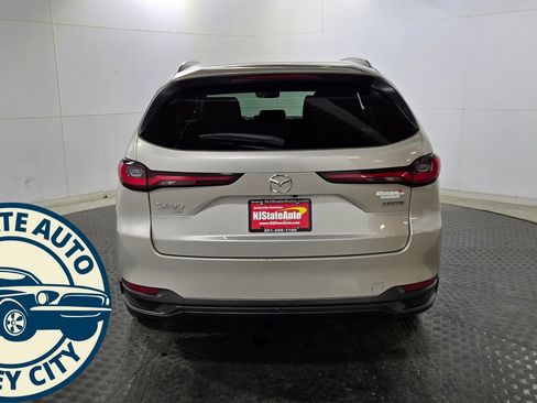 Used 2024 MAZDA CX-90 3.3 Turbo w/ Preferred Plus image 8