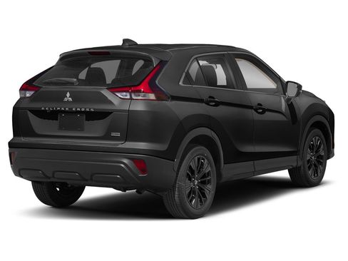 Used 2022 Mitsubishi Eclipse Cross LE AWD/4WD image 2