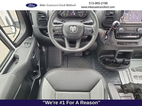 Used 2024 RAM ProMaster 2500 w/ Convenience Group FWD image 11