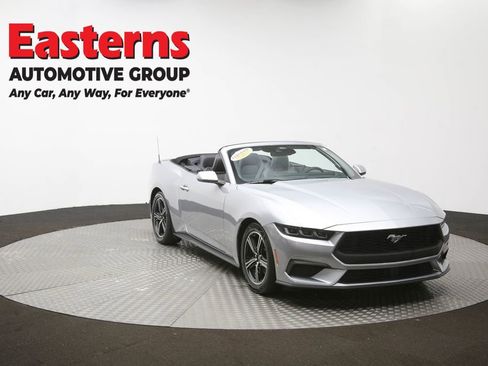 Used 2025 Ford Mustang Premium RWD image 47
