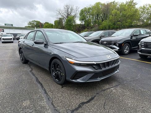 New 2026 Hyundai Elantra Sport FWD image 1