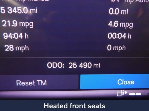 Used 2023 Volvo XC90 B6 Plus image 35