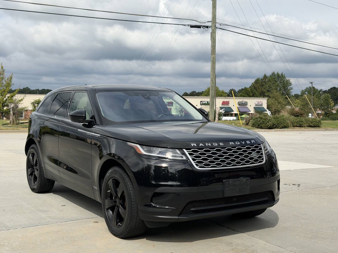 Used 2018 Land Rover Range Rover Velar S AWD/4WD image 3