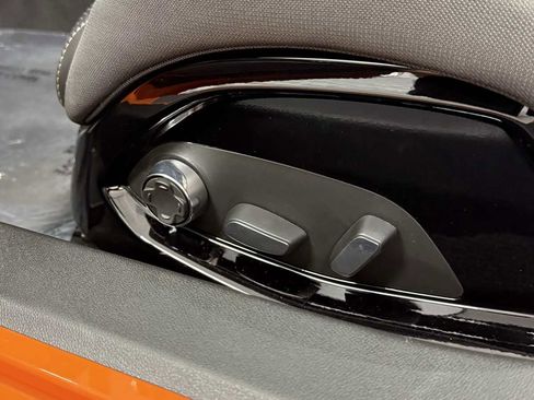 Used 2023 Chevrolet Corvette Stingray Premium Conv w/ 3LT image 29