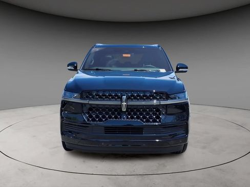 New 2026 Lincoln Navigator Reserve w/ Jet Appearance Package AWD/4WD image 15