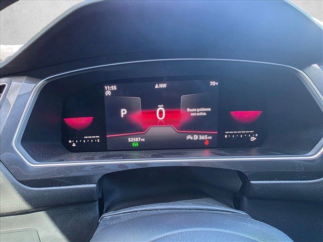 Used 2023 Volkswagen Tiguan SE R-Line FWD image 15