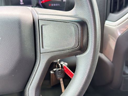 Used 2020 Chevrolet Silverado 1500 Custom w/ Custom Value Package RWD image 24