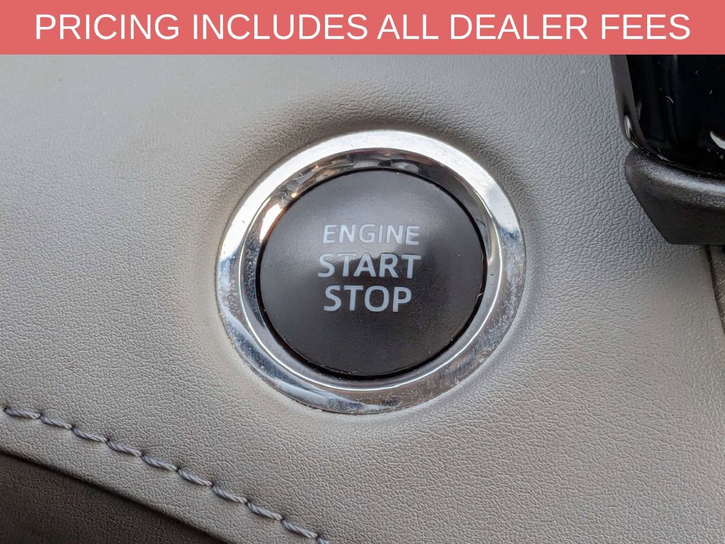 Used 2022 Toyota Highlander LE FWD image 29