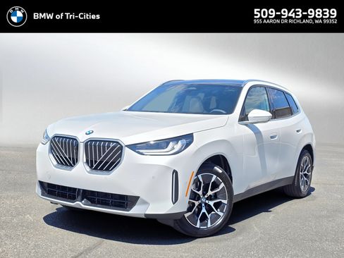 New 2026 BMW X3 xDrive30i w/ Premium Package AWD/4WD image 1