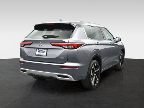 Used 2022 Mitsubishi Outlander SEL FWD image 4