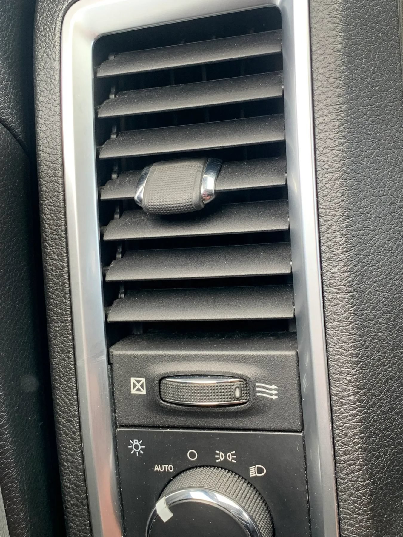 Used 2019 RAM 1500 Big Horn RWD image 26