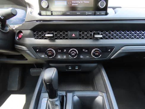 Used 2024 Honda Accord EX image 19