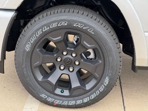 New 2026 RAM 1500 Big Horn image 41